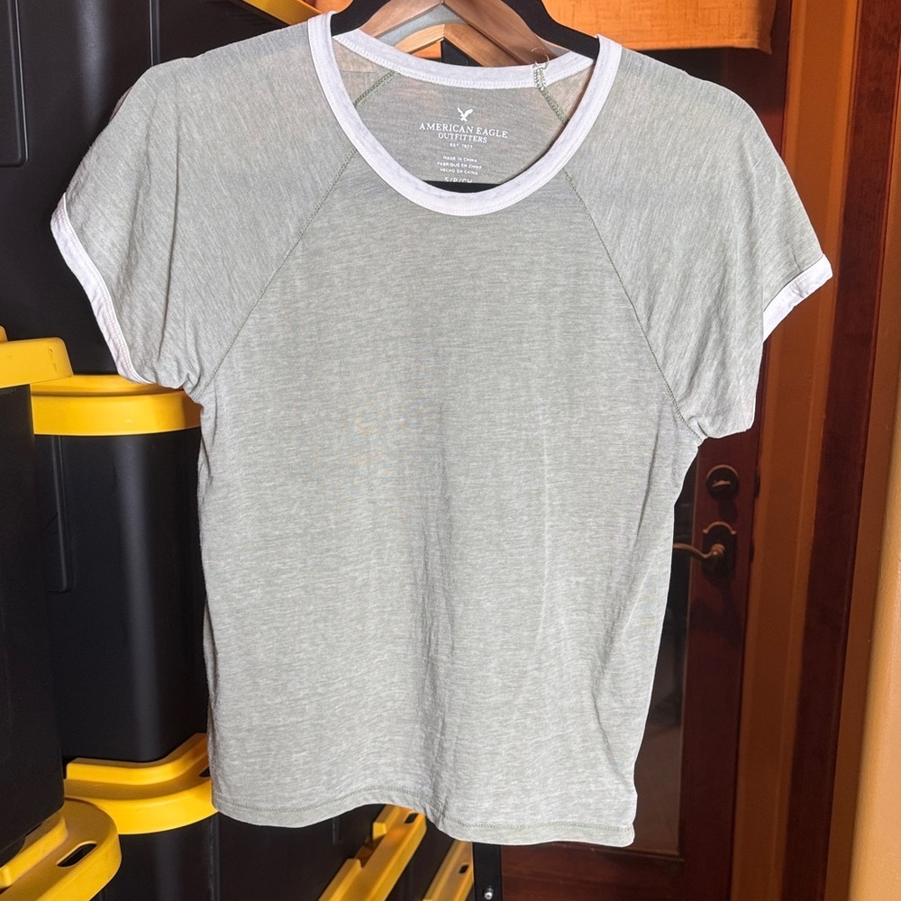 American Eagle Super Soft Graphic Ringer T-Shirt Sage Green Cream Size Small